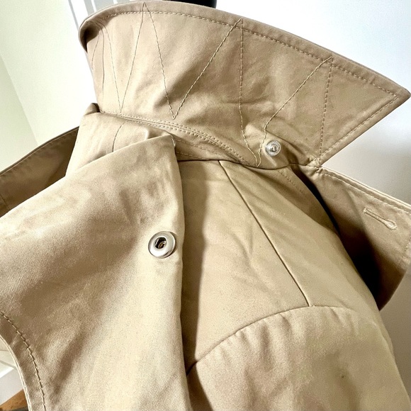 J.Crew Petite New Icon Trench Size 2P Vintage Khaki EUC - Picture 4 of 13